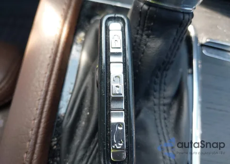 2020 Volvo Xc90 T6 Momentum 7 Passenger from USA, damaged, VIN YV4A22PK8L1532853